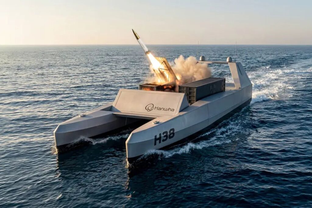 A computer-generated visualisation of how the jointly produced MUSV firing a missile from its containerised payload bay could look.