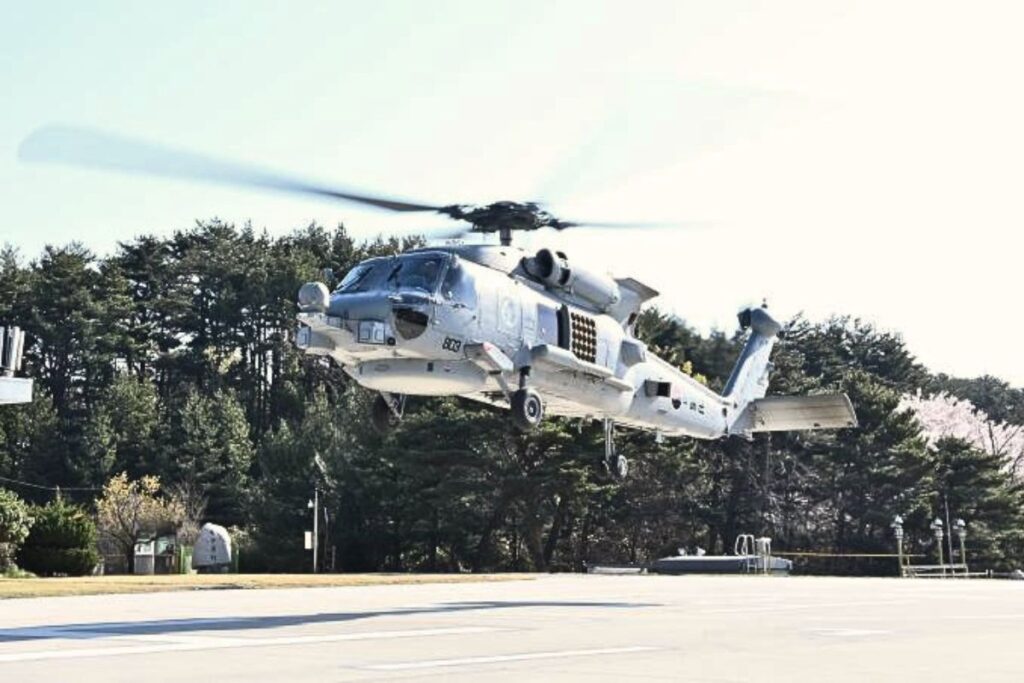 One of the Republic of Korea Navy’s new MH-60R (Seahawk) helicopters.