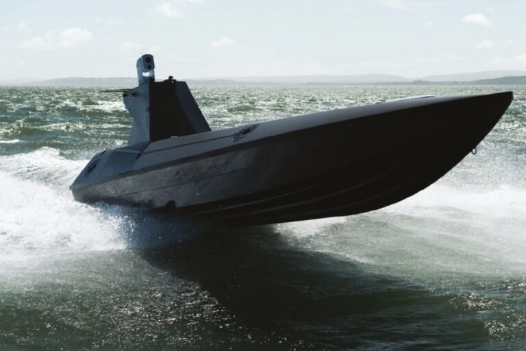 Kraken Technology Group and Davie are teaming up to produce autonomous USVs like this K3 Scout in Canada.